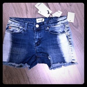 NWT Hudson size 14 stretch jean shorts